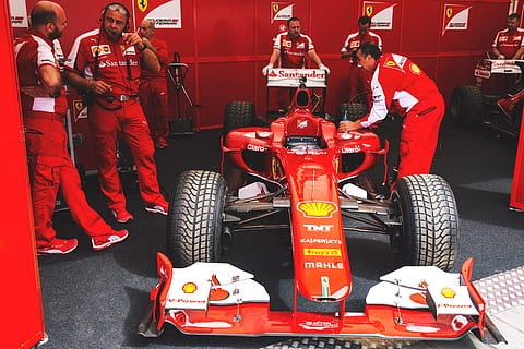 25 Things No One Understands About F1 Cars