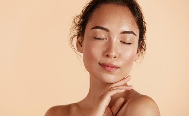 10 Best Acne Creams For Women