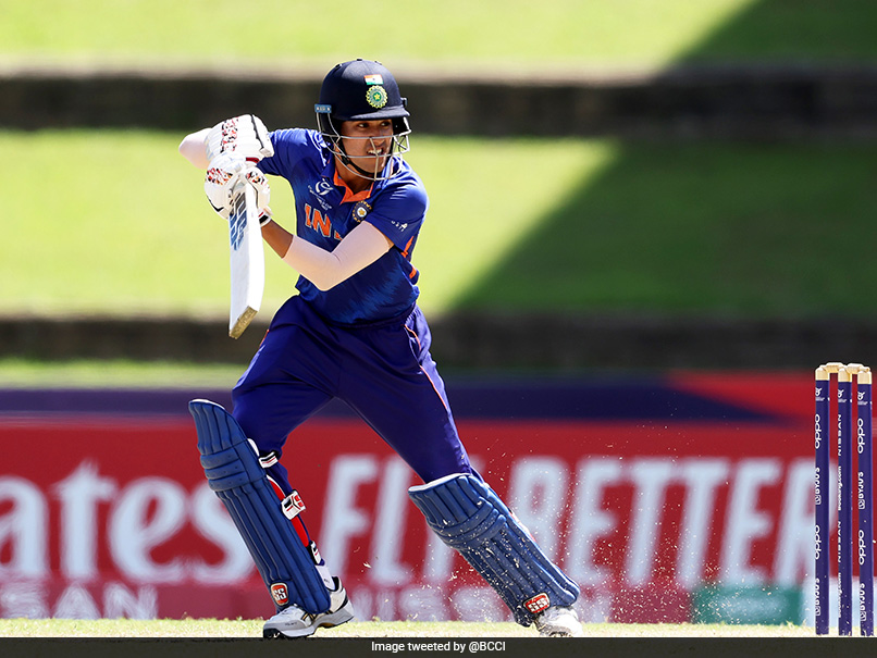 ICC U-19 WC 2022: ब्रायन लारा स्टेडियम में चला राज बावा का जादू, लगाया गगनचुंबी छक्का, देखें Video