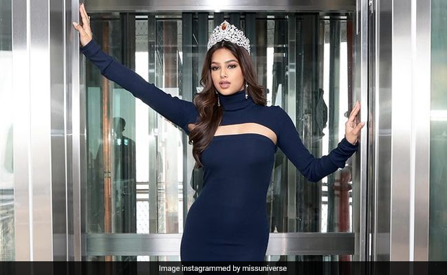 In A Chic Turtleneck Dress, Harnaaz Kaur Sandhu Is Every Bit An Empress