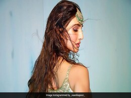 Vaani Kapoor के ये एथनिक लुक्स हैं शादियों के लिए परफेक्ट, आप भी कर सकती हैं स्टाइल Vaani Kapoor के ये एथनिक लुक्स हैं शादियों के लिए परफेक्ट, आप भी कर सकती हैं स्टाइल