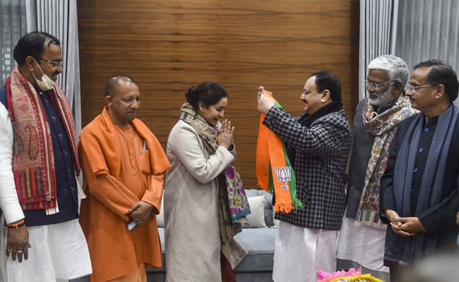 BJP Gains Aparna Yadav, Married To Akhilesh Yadav's Brother