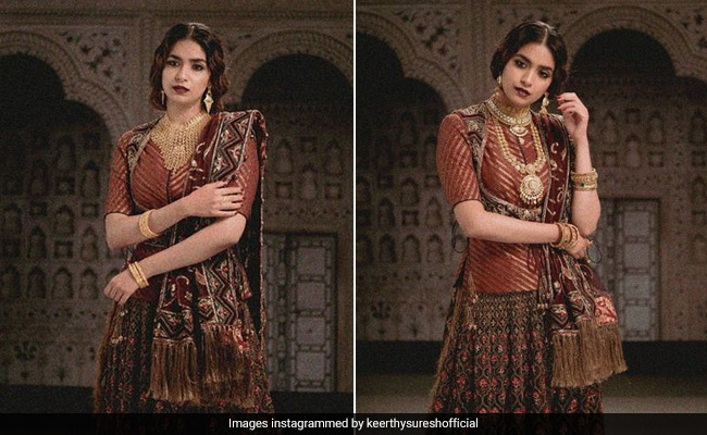 Keerthy Suresh Leaves Us Spellbound With Her Fabulously Opulent Ethnic Look
