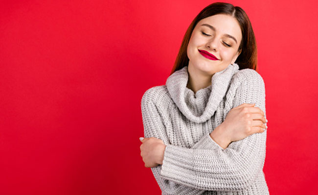 Sail In Utmost Comfort With These Chic Sweaters For Women