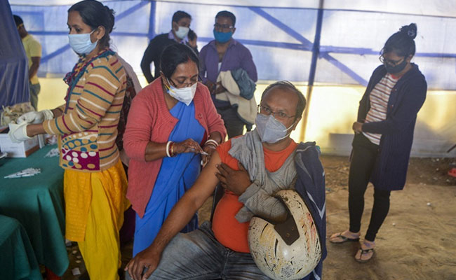 Covishield, Covaxin Prices Cut To Rs 225 Day Before Booster Drive Begins