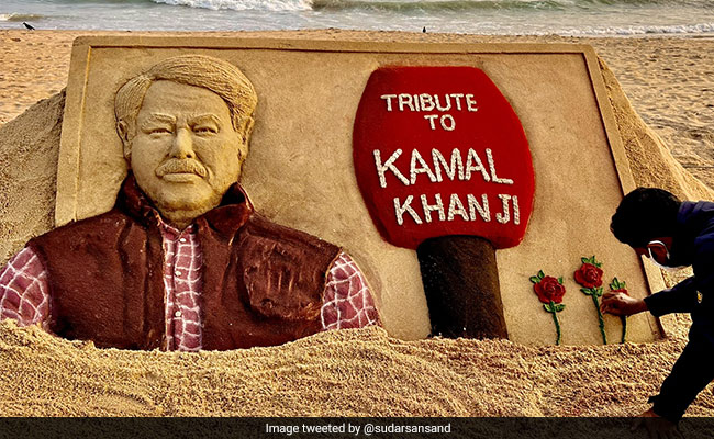 सुदर्शन पटनायक ने ख़ास अंदाज़ में कमाल ख़ान को दी श्रद्धांजलि, लोगों ने कहा-अलविदा कमाल!