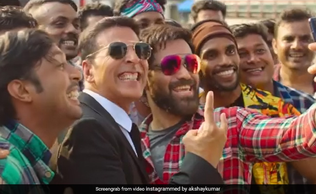 <i>Selfiee</i>: Akshay Kumar And Emraan Hashmi's New Film Announcement Is As Cool As It Gets