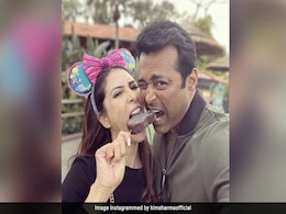 किम शर्मा और लिएंडर पेस अमेरिका के डिज्नी लैंड में चिल करते आए नजर, देखें फोटो किम शर्मा और लिएंडर पेस अमेरिका के डिज्नी लैंड में चिल करते आए नजर, देखें फोटो