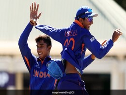 ICC U19 WORLD CUP : भारत ने बांग्लादेश को 5 विकेट से हराया, सेमीफाइनल में पहुंची टीम इंडिया ICC U19 WORLD CUP : भारत ने बांग्लादेश को 5 विकेट से हराया, सेमीफाइनल में पहुंची टीम इंडिया