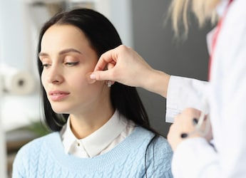 Are Pimple Patches A Safer Way To Treat Active Acne?