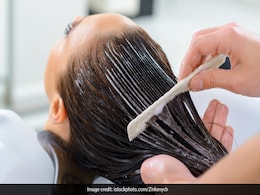 Hair Care Tips: मजबूत और खूबसूरत बालों के लिए ट्राई करें दही के ये 4 हेयर मास्क Hair Care Tips: मजबूत और खूबसूरत बालों के लिए ट्राई करें दही के ये 4 हेयर मास्क