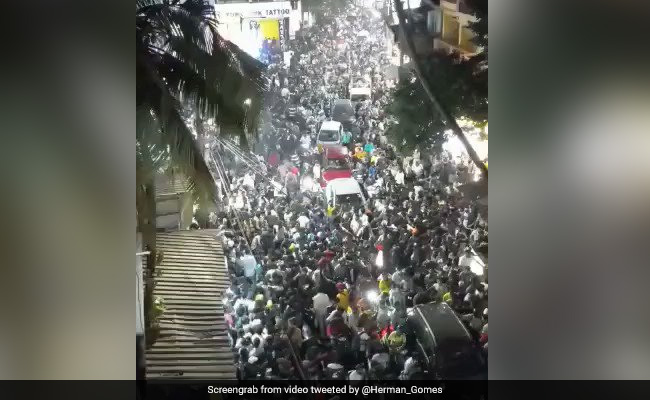 Viral Video: Milling Crowd At Popular Goa Beach Amid Worrying Covid Surge
