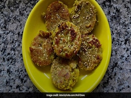 Chhattisgarh Special Dish: इस दिवाली कुछ अलग बनाना चाहते हैं तो ट्राई करें छत्तीसगढ़ की ये स्पेशल डिश Chhattisgarh Special Dish: इस दिवाली कुछ अलग बनाना चाहते हैं तो ट्राई करें छत्तीसगढ़ की ये स्पेशल डिश