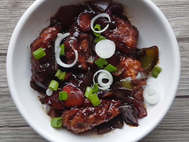 Momo Manchurian Recipe | How To Make Momo Manchurian