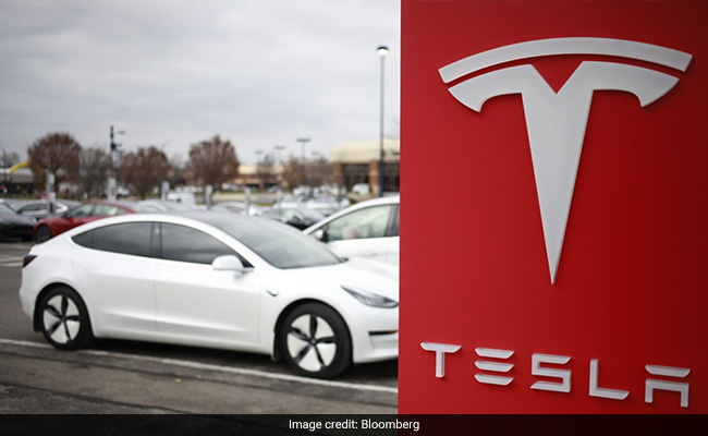 Car Rental Company Hertz Orders 100,000 Tesla Cars For End Of 2022