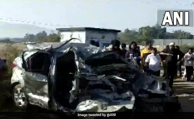 Five Killed After Collision Between Car, Truck On Mumbai-Pune Expressway