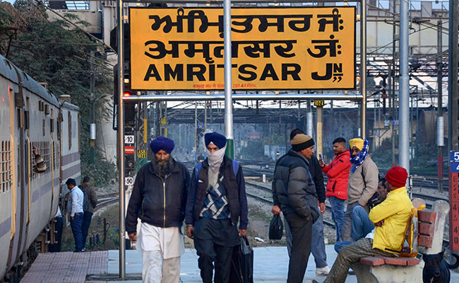 Punjab Makes Wearing Mask A Must In Public Places Amid Rising Covid Cases
