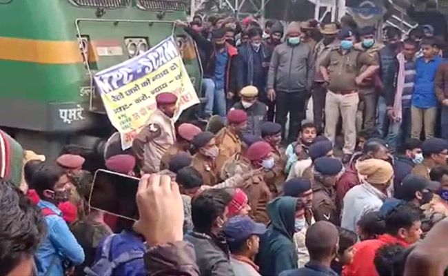 Student Unions Call For Bihar Bandh Tomorrow Over Railway Exam Results