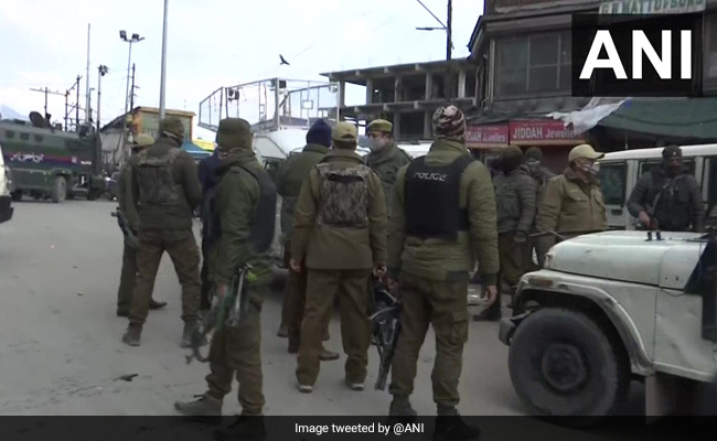 4 Injured In Srinagar Grenade Blast Ahead Of Republic Day Celebration