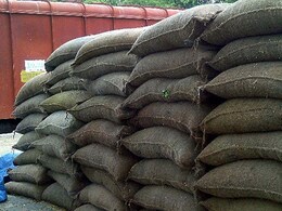 श्रम मंत्रालय ने दी रेलवे माल गोदाम मजदूरों को मान्यता, मिलेंगी ये सुविधाएं श्रम मंत्रालय ने दी रेलवे माल गोदाम मजदूरों को मान्यता, मिलेंगी ये सुविधाएं