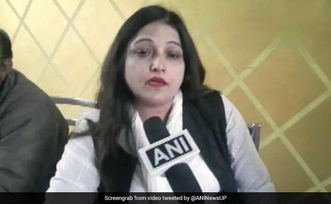 UP Congress Candidate Farah Naeem Quits Over Indecent Remark By Colleague