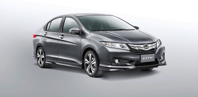 10 Cars and Their Flagship (Signature) Colours in India