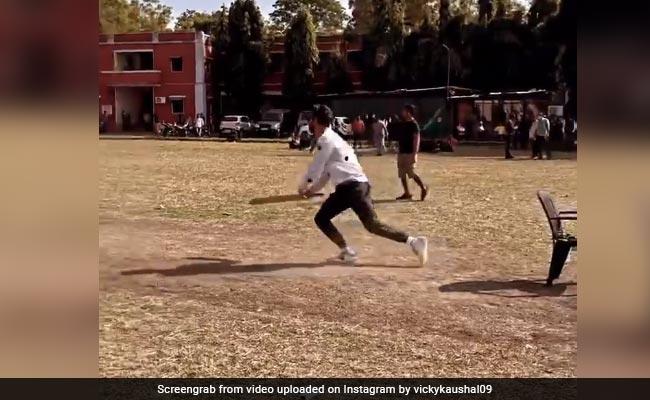 Amid Hectic Schedule, Vicky Kaushal Is "Sneaking Out" For Some Cricket