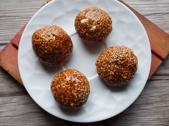 Gur Aur Til Ladoo Recipe | How To Make Gur Aur Til Ladoo