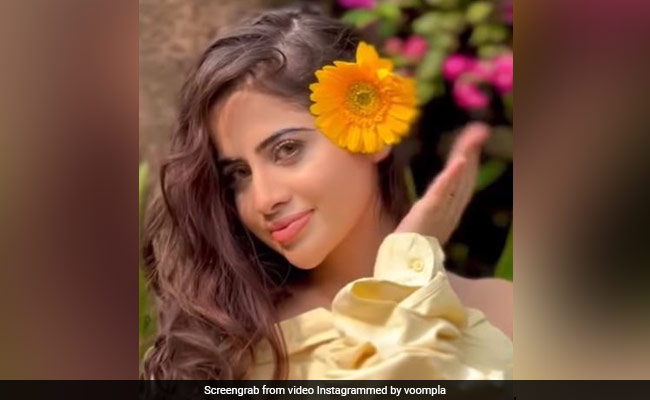 Urfi Javed का ट्रोलर्स पर फूटा गुस्सा, बोलीं- इंस्टाग्राम है या 1920 के दशक की सास