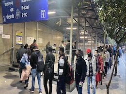 Delhi Buses, Metro To Run At Full Capacity, "Superspreader" Concern Cited Delhi Buses, Metro To Run At Full Capacity, "Superspreader" Concern Cited