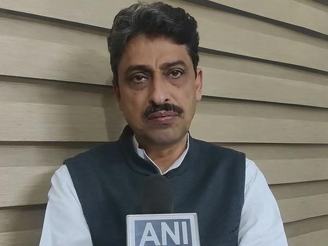 UP Congress Leader Calls Supporters, Says Contest Between BJP, Samajwadis