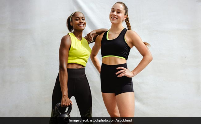 Amazon Sale 2022: ब्रांडेड स्पोर्ट्स वियर पर हैं धमाकेदार ऑफर्स, वर्कआउट के लिए आइडियल हैं ये Sports Bra