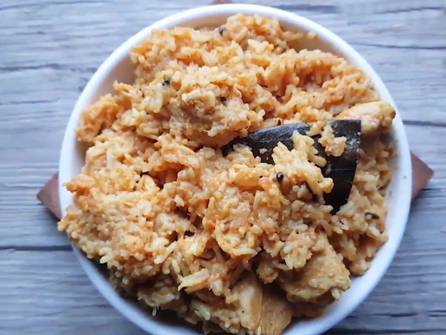 Butter Chicken Khichdi Recipe | How To Make Butter Chicken Khichdi