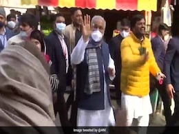 भूपेश बघेल पर यूपी में कोविड नियम उल्लंघन के केस पर बीजेपी-कांग्रेस में वाकयुद्ध भूपेश बघेल पर यूपी में कोविड नियम उल्लंघन के केस पर बीजेपी-कांग्रेस में वाकयुद्ध