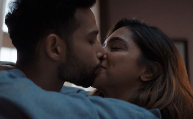 <i>Gehraiyaan</i>: Deepika Padukone Explains Intimate Scenes Aren't There To "Titillate Or Excite"