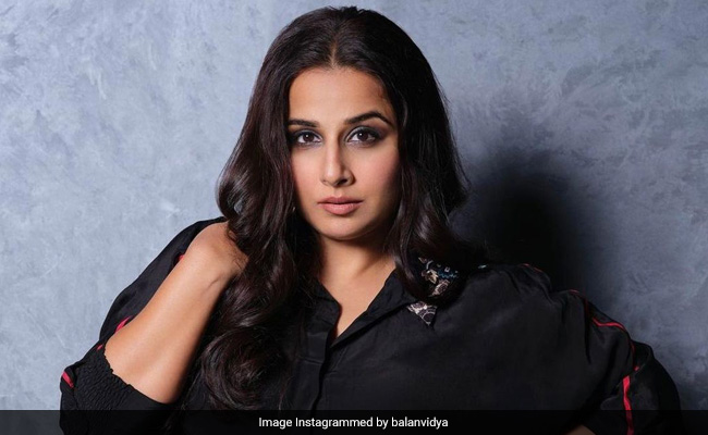 Vidya Balan's Black And Red Look Proves She Is A Contemporary Ethnic Fashion Queen