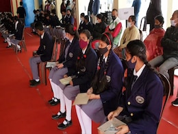 80,000 Jabs, 500 Centres: Assam's Day 1 Of Vaccination For Age 15-18 80,000 Jabs, 500 Centres: Assam's Day 1 Of Vaccination For Age 15-18