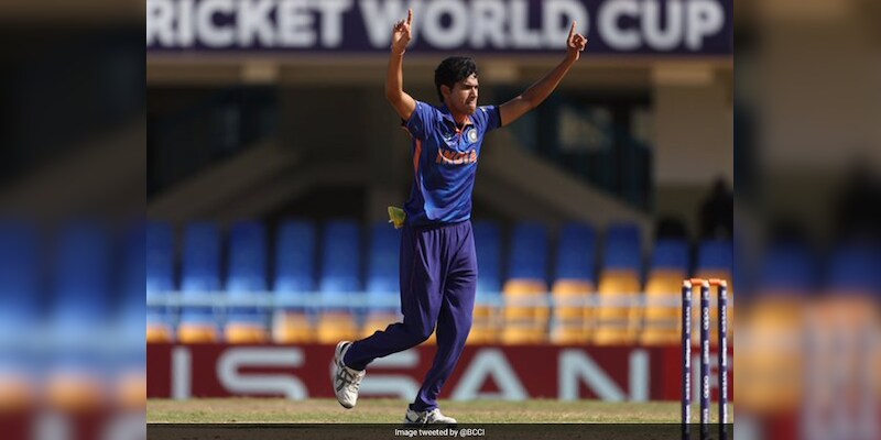 Raj Bawa Becomes First Indian Player To Bag Fifer In An ICC Final With 5/31 vs England In 2022 U19 Cricket World Cup Final - Vimarsana News
