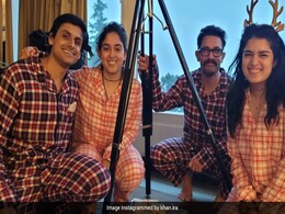 आइरा खान ने शेयर की थ्रोबैक क्रिसमस फोटो, बेटी के बॉयफ्रेंड के साथ मैचिंग नाइट सूट में दिखे Aamir Khan आइरा खान ने शेयर की थ्रोबैक क्रिसमस फोटो, बेटी के बॉयफ्रेंड के साथ मैचिंग नाइट सूट में दिखे Aamir Khan