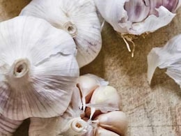 5 Healthy Kitchen Ingredients You Must Keep Handy During Monsoon - Expert Suggests