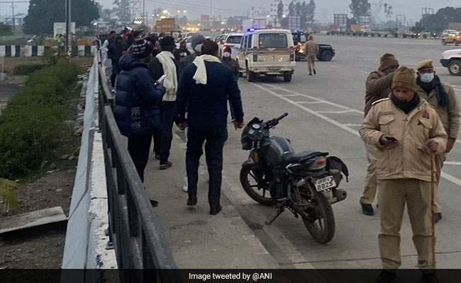 Attack On Asaduddin Owaisi: Court Asks UP To Respond To Bail Challenge