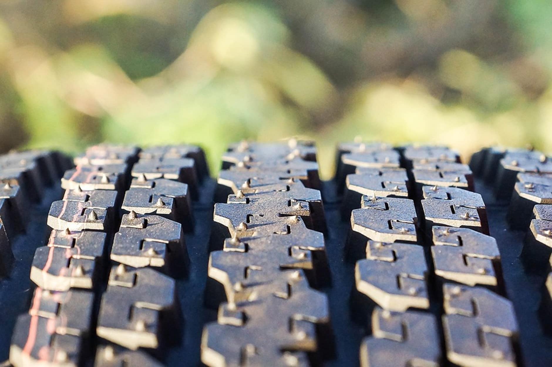 Crucial Aspects Of Choosing Tubeless Tyres