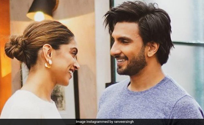 "Yuck," Said Deepika Padukone To Comments On Asking Ranveer Singh's Permission For <i>Gehraiyaan's</i> Intimate Scenes