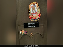 दिल्ली पुलिस ने पंजाब पुलिस के कुछ कर्मियों के खिलाफ दर्ज किया केस, पत्रकार से बदसलूकी के आरोप : सूत्र दिल्ली पुलिस ने पंजाब पुलिस के कुछ कर्मियों के खिलाफ दर्ज किया केस, पत्रकार से बदसलूकी के आरोप : सूत्र
