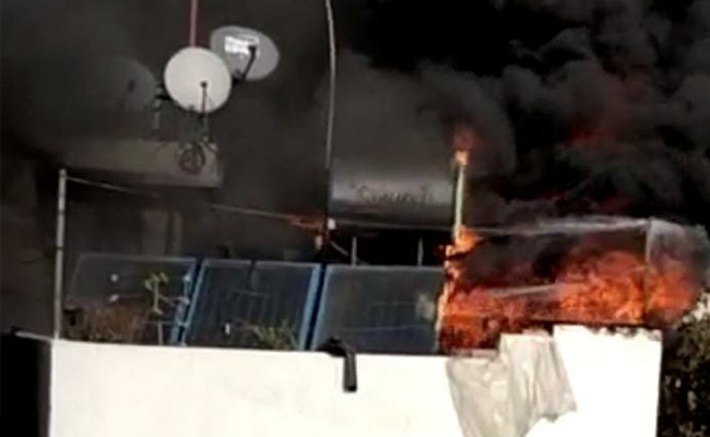 Fire Breaks Out On 4th Floor Of Building In North Delhi, None Injured