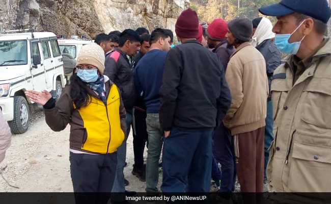 14 Dead As Vehicle Falls Into Gorge In Uttarakhand
