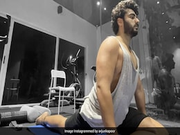 Arjun Kapoor Begins His Iyengar Yoga Journey With Help From Girlfriend Malaika Arora Arjun Kapoor Begins His Iyengar Yoga Journey With Help From Girlfriend Malaika Arora