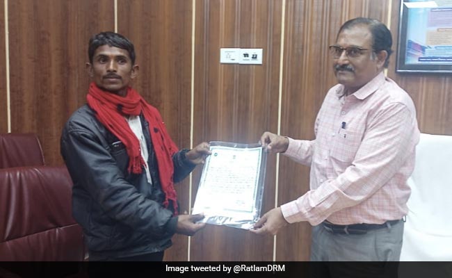 Gujarat Man Spots Broken Rail Track, Runs For A Kilometre To Inform Train