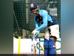 Watch: Is Rajvardhan Hangargekar Attempting "Helicopter Shot" In Practice Ahead Of India vs Australia ICC U19 World Cup Semi-Final? Watch: Is Rajvardhan Hangargekar Attempting "Helicopter Shot" In Practice Ahead Of India vs Australia ICC U19 World Cup Semi-Final?