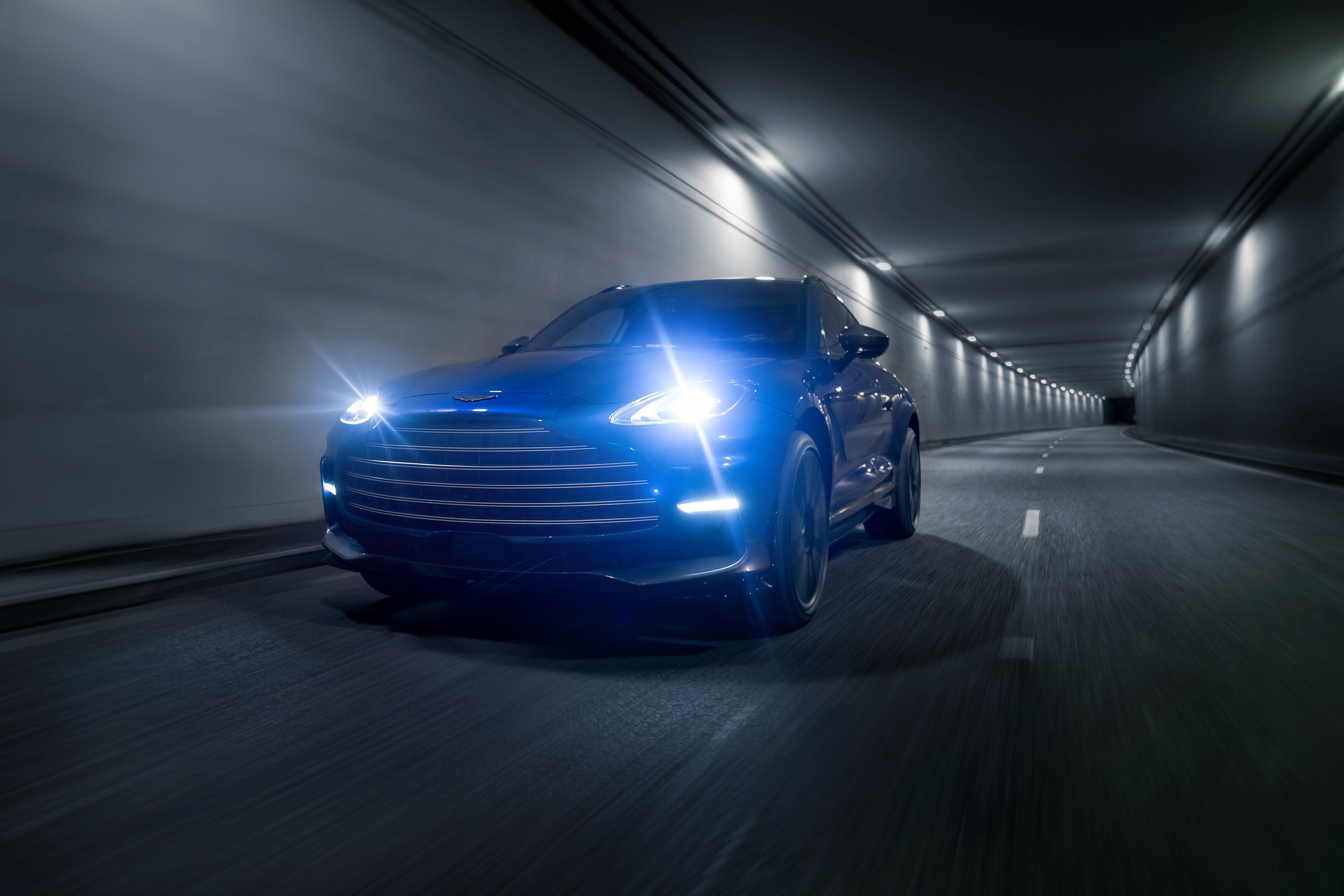 Aston Martin DBX707 Breaks Cover; Does 0-100 kmph In 3.3 Seconds